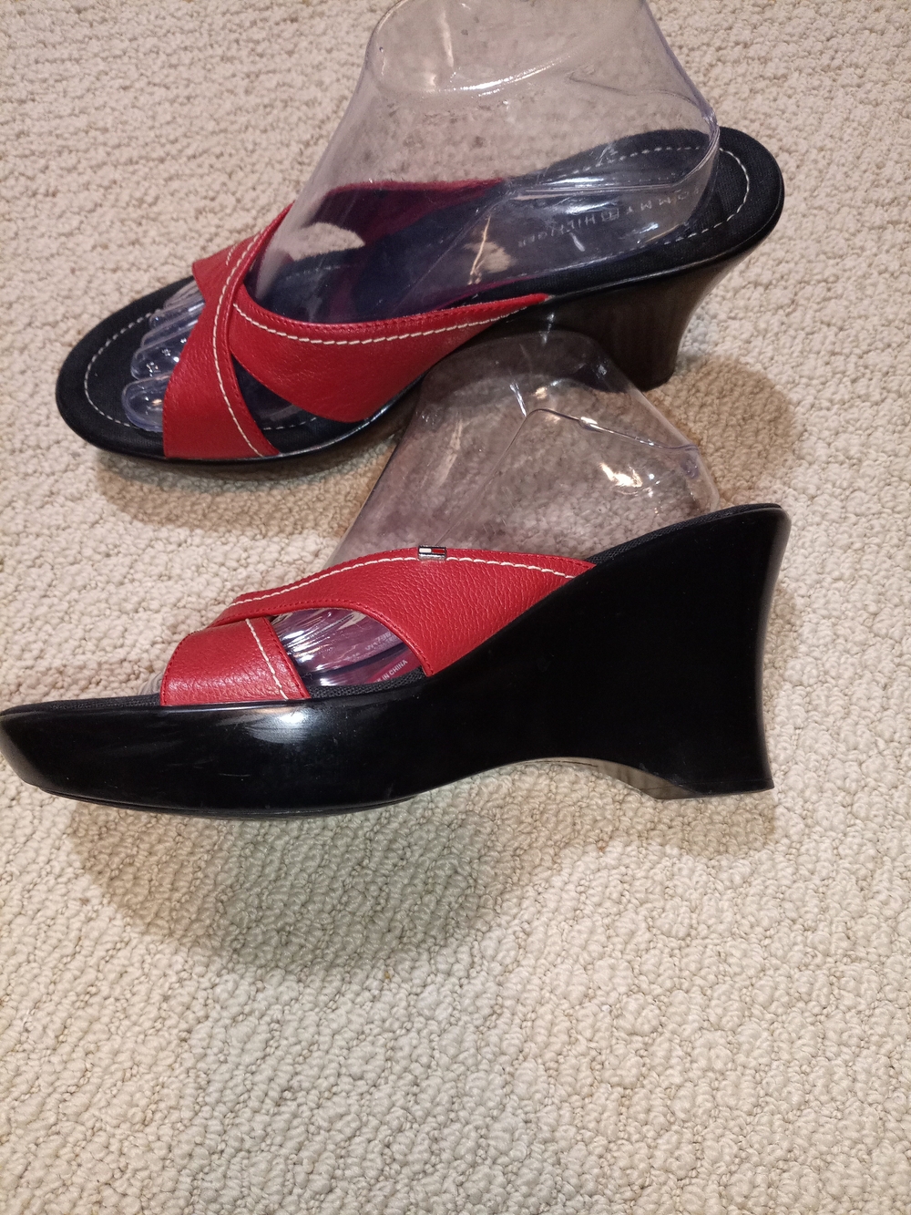 Tommy Hilfiger Red Wedge Heel Women’s Crisscross Sandals Sz 10 - Picture 5 of 9